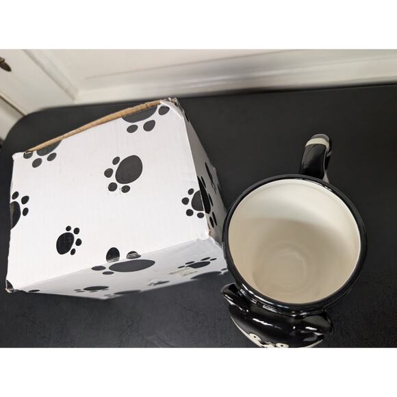 Burton And Burton Chester The Cat 3D Mug 2008 - Picture 2 of 6